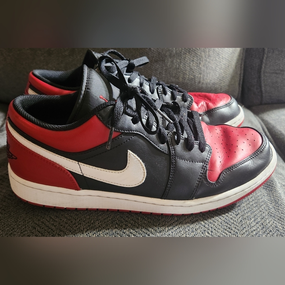 Mens Air Jordan Retro Low Alternate Bred (Size 12) [553558-066]